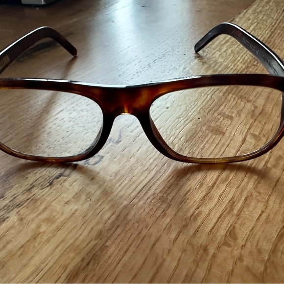 Cutler and Gross brown tortoise frames - Picture 4 of 6